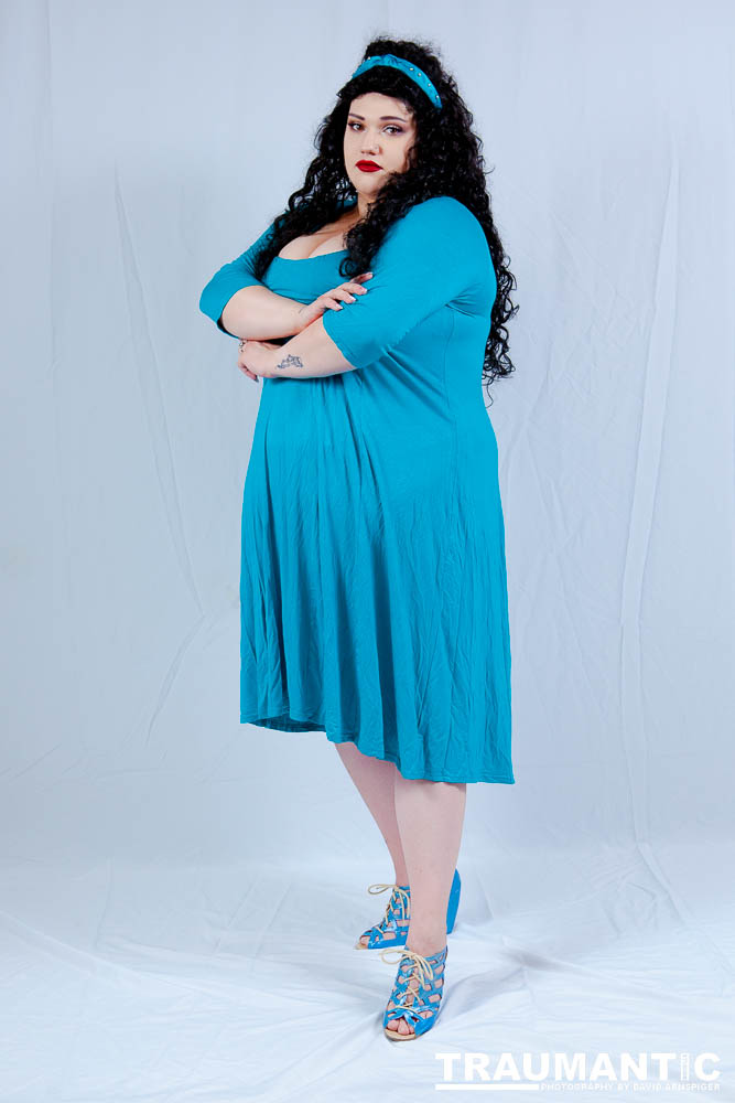 Dorian cosplaying as Deanna Troi from Star trek TNG.